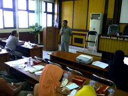 Sambutan Ketua PKFI Cab Gresik, dr.Henry Suwaspodo, MARS, SpAnd